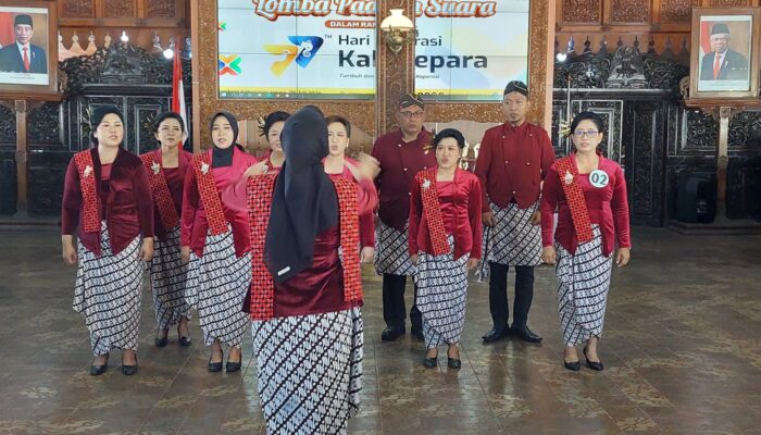 Hari Koperasi Nasional ke-77 Diwarnai Lomba Paduan Suara antar Koperasi di Jepara