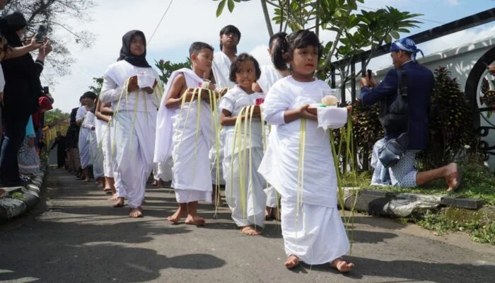 Tradisi Ruwat Sukerta Warnai Festival Banjoemas Kota Lama