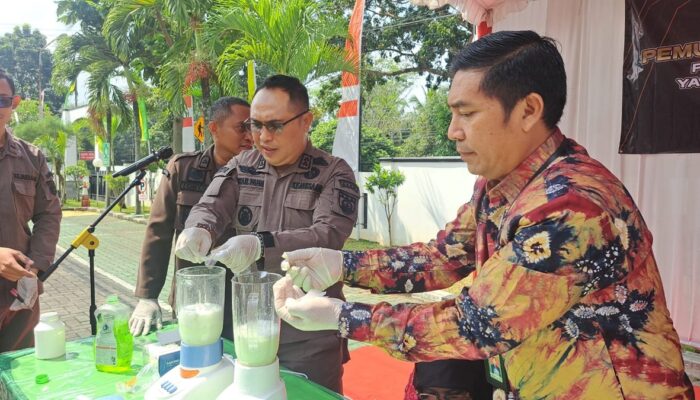 113 Gram Sabu Diblender, Kejari Semarang Musnahkan Barang Bukti