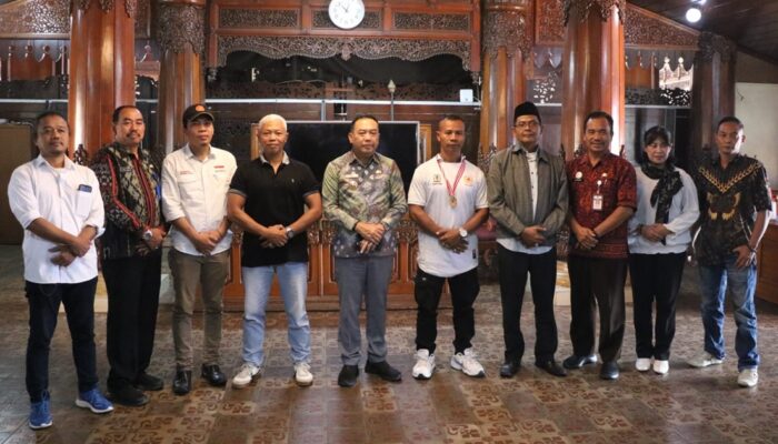 Kisah Inspiratif Rokhim: Dari Tukang Siomai ke Juara Binaraga