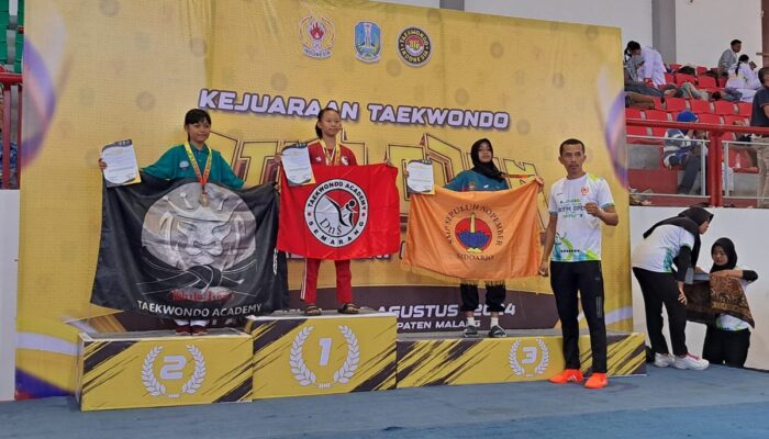 DnS Academy Semarang Bawa Pulang 10 Emas dan Gelar The Best Player di Jatim Open