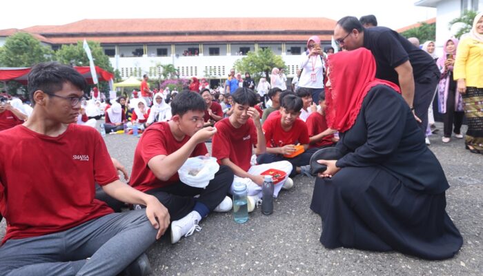 STROBERI: Langkah Inovatif Semarang dalam Program Makan Siang Gratis
