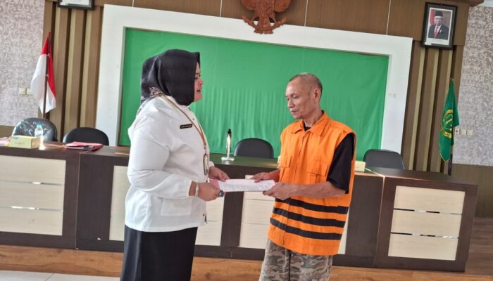 Kisah Karso: Pemulung Yang Beli HP Bekas Nyaris Masuk Penjara, Bebas Berkat Restorative Justice