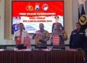 Cerita Pasutri Terima Paket ‘Ikan Asin’, Ternyata Berisi 1 Kg Sabu