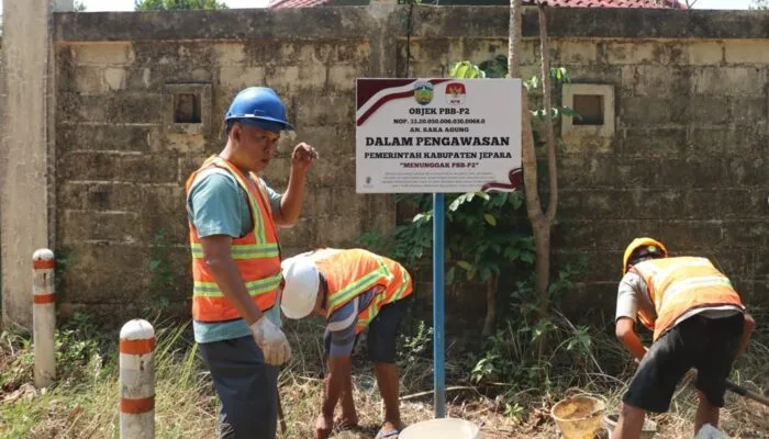 Lebih dari 10 Tahun Menunggak, Wajib Pajak Nakal Ditindak Tegas Asetnya Dipasangi Plang