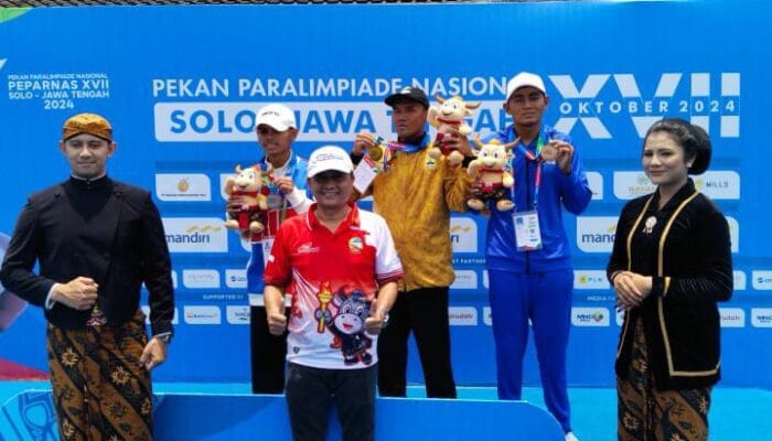 Cetak Sejarah! Lutfi Afandi Sabet Emas dan Rekor di Peparnas Solo