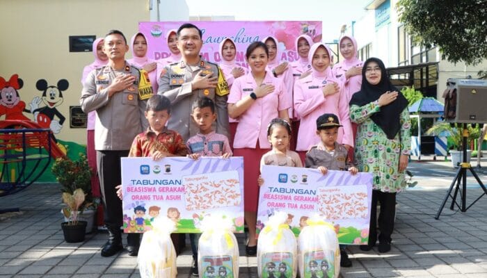 Edukasi Finansial Sejak Dini: Polres Wonosobo Ajarkan Anak Pentingnya Menabung