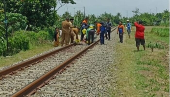 Kronologi Pria 68 Tahun Tewas Tertabrak Kereta di Perlintasan Cilacap