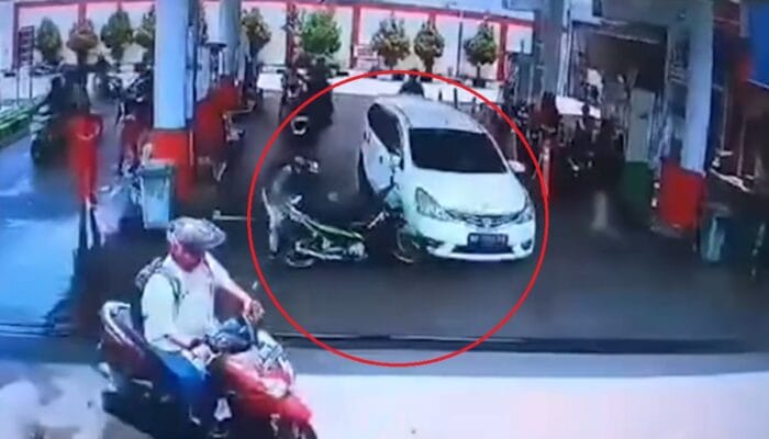 Heroik! Pengendara Motor Rela Korbankan Kendaraannya untuk Hentikan Pelaku Tabrak Lari